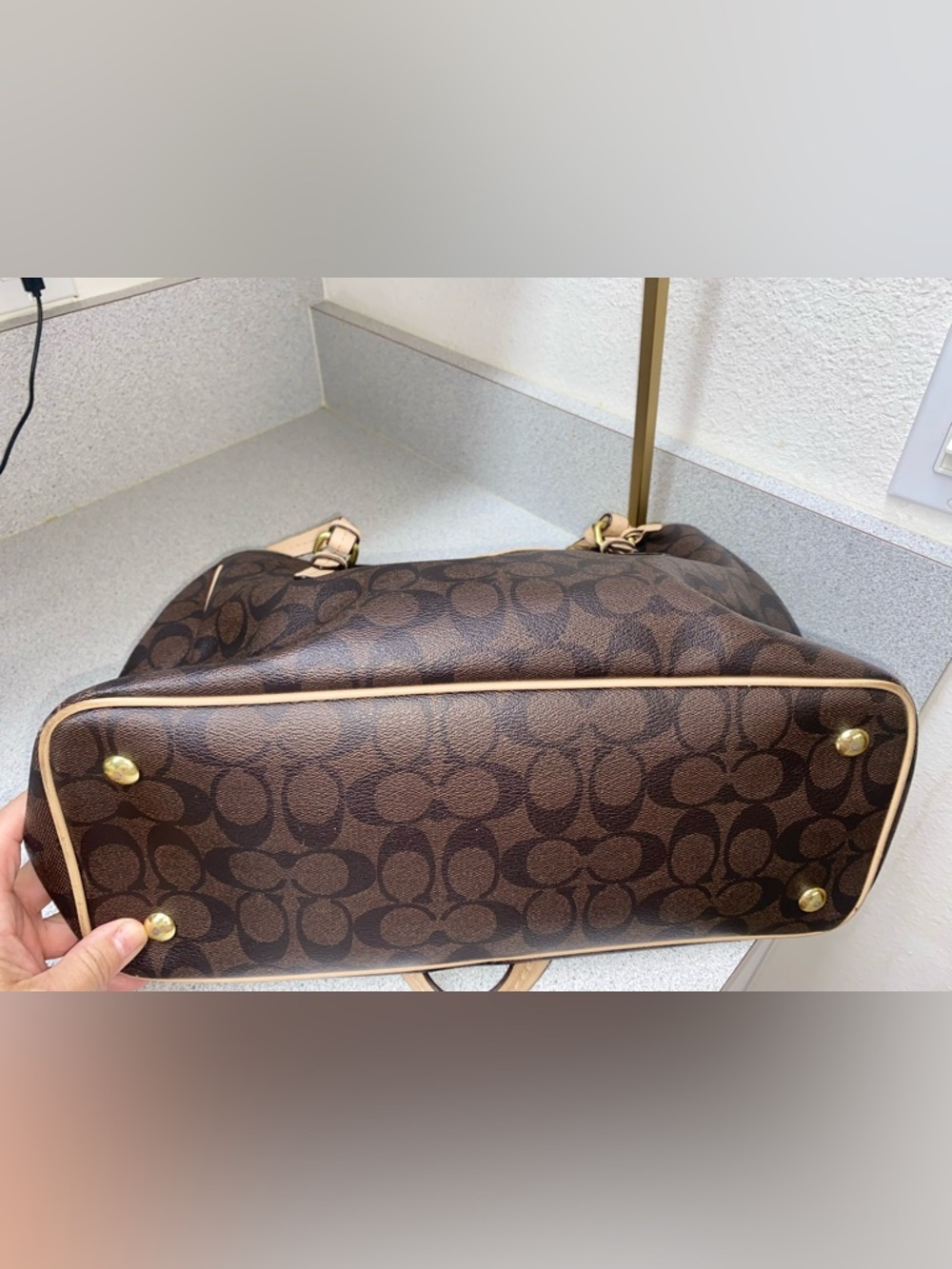 Coach Signature Peyton Brown Double Zip Carryall/Tote EUC - Picture 12 of 14